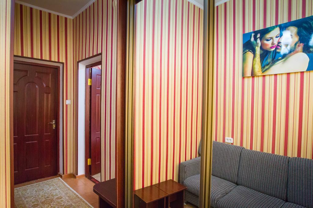 Diar Hotel Atyrau Bagian luar foto