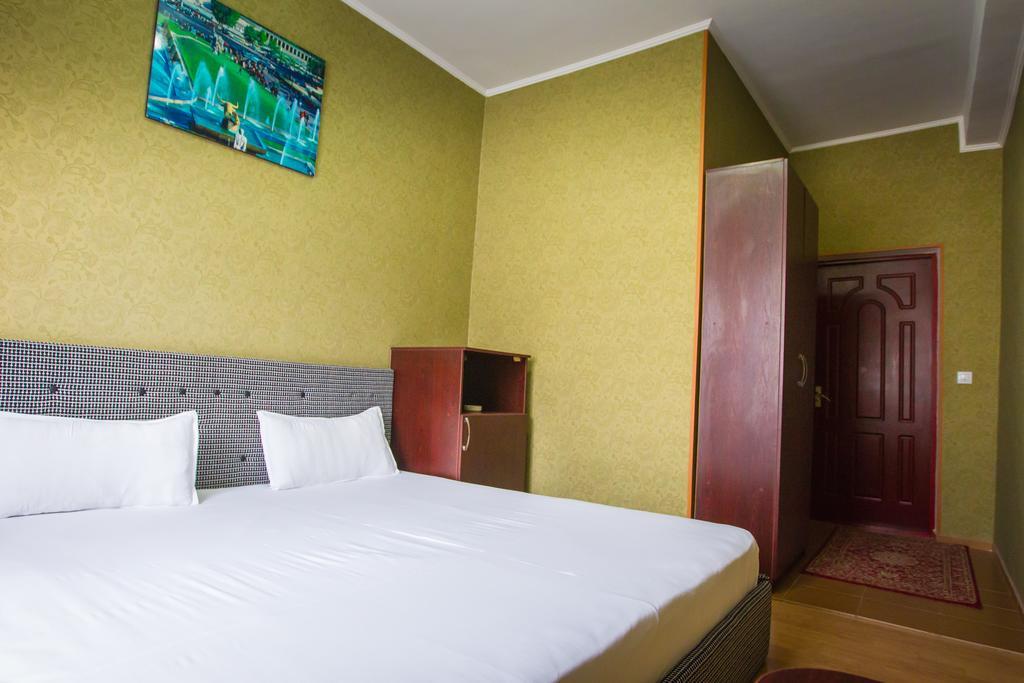 Diar Hotel Atyrau Ruang foto